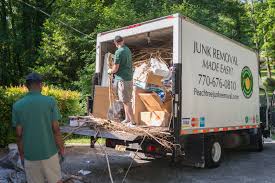 Best Retail Junk Removal  in Wolcottville, IN